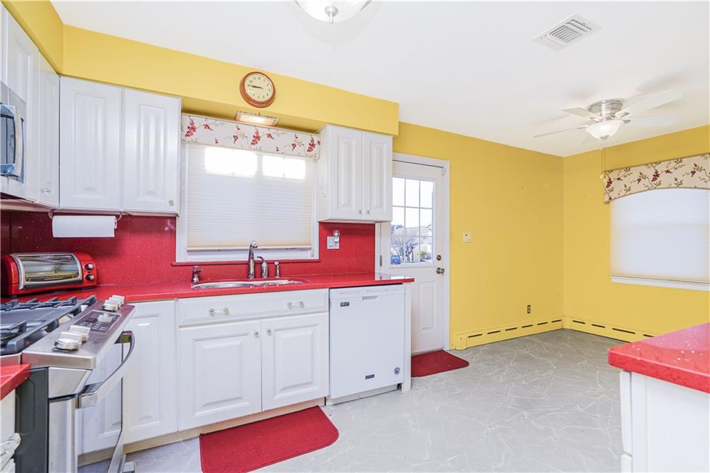 85 Malone Avenue, Staten  Island, New York, 10306 image 13