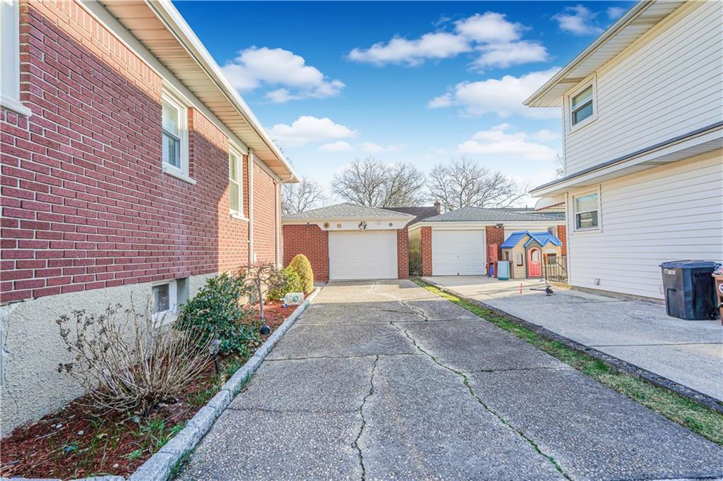 85 Malone Avenue, Staten  Island, New York, 10306 image 25