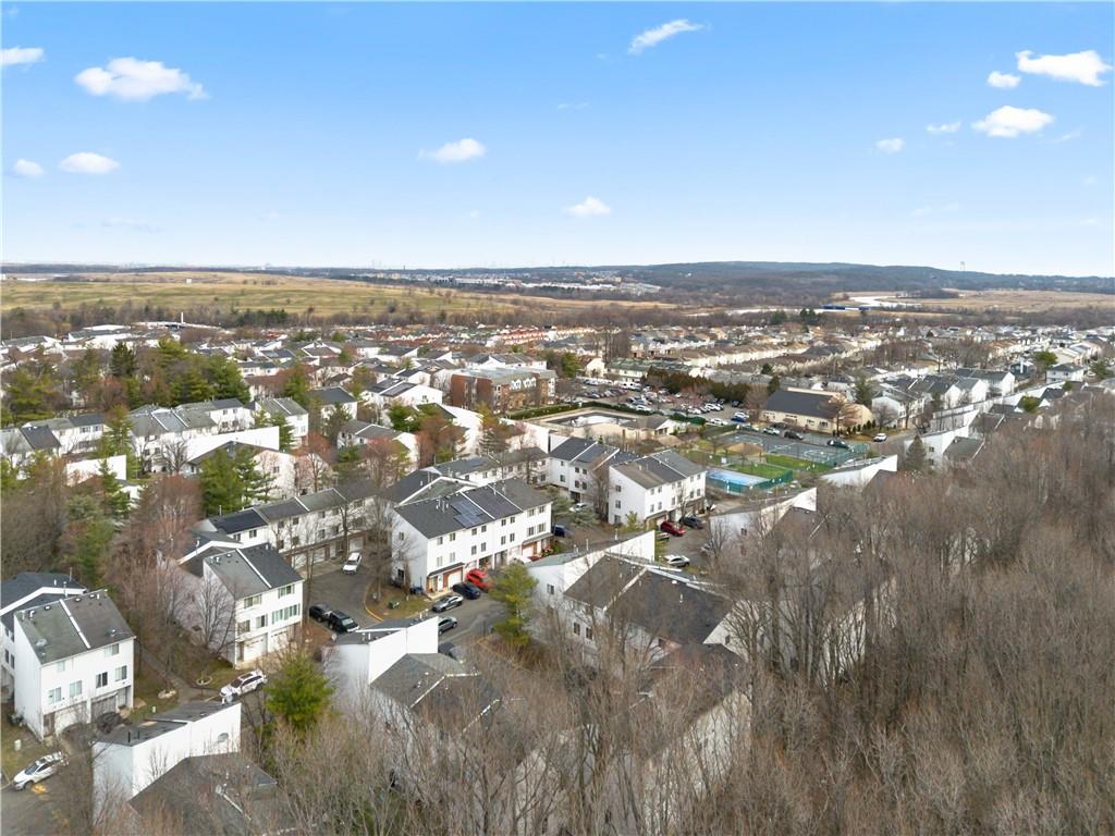 278 Ilyssa Way, Staten  Island, New York, 10312 image 27