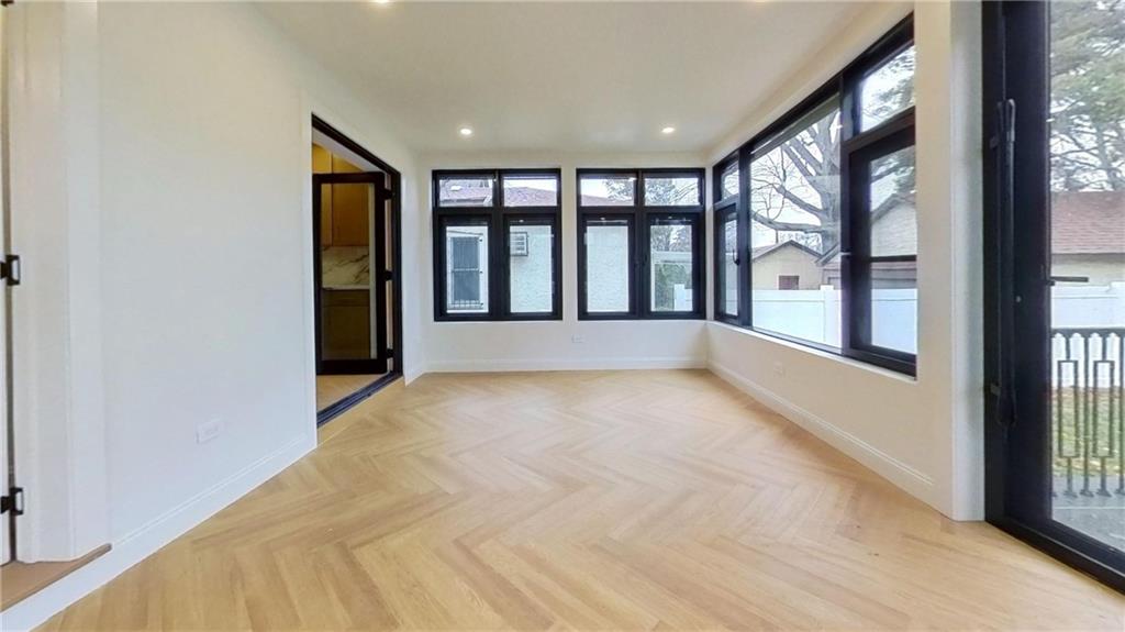 8515 Wareham Place, Jamaica Estates, New York, 11432 image 22