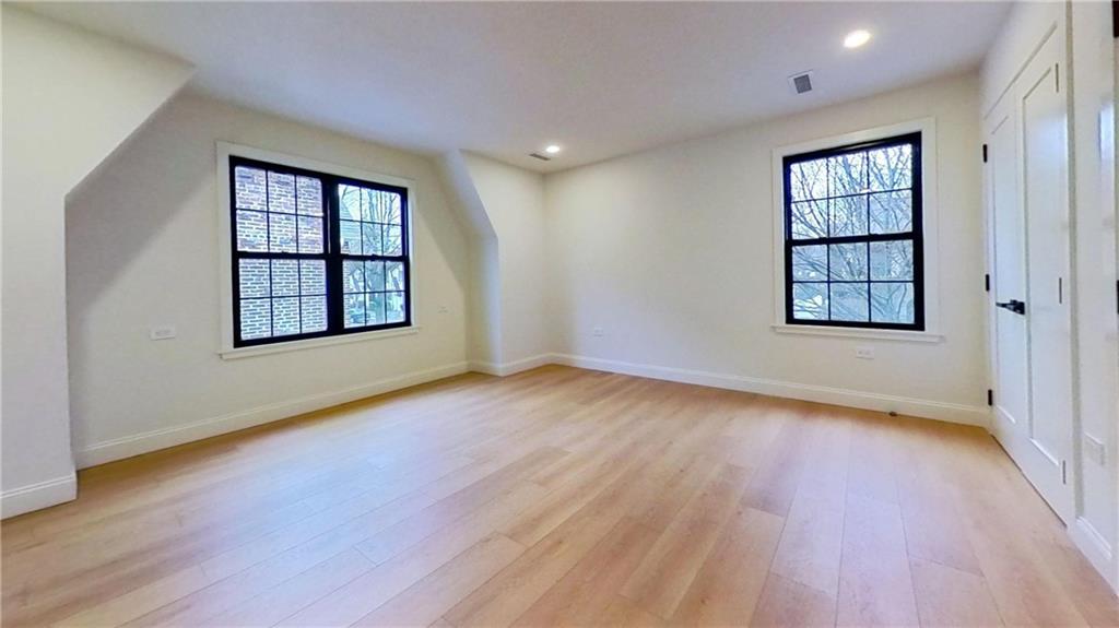 8515 Wareham Place, Jamaica Estates, New York, 11432 image 23