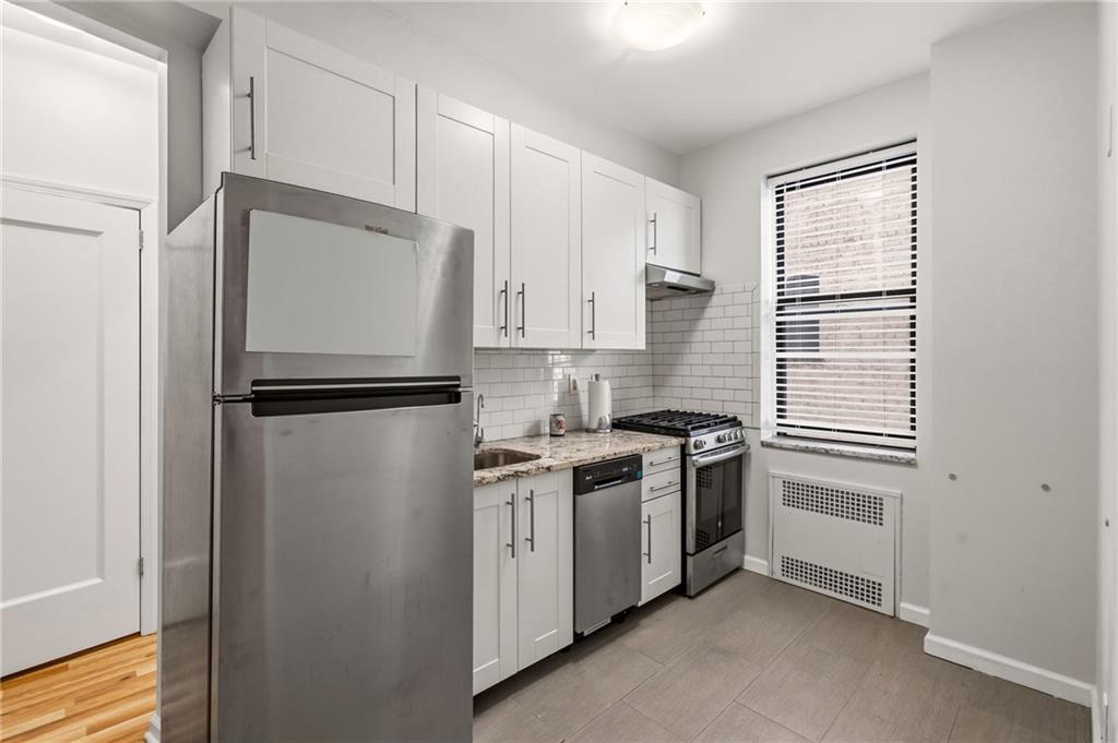 1053 East 13th Street D1 Image 5