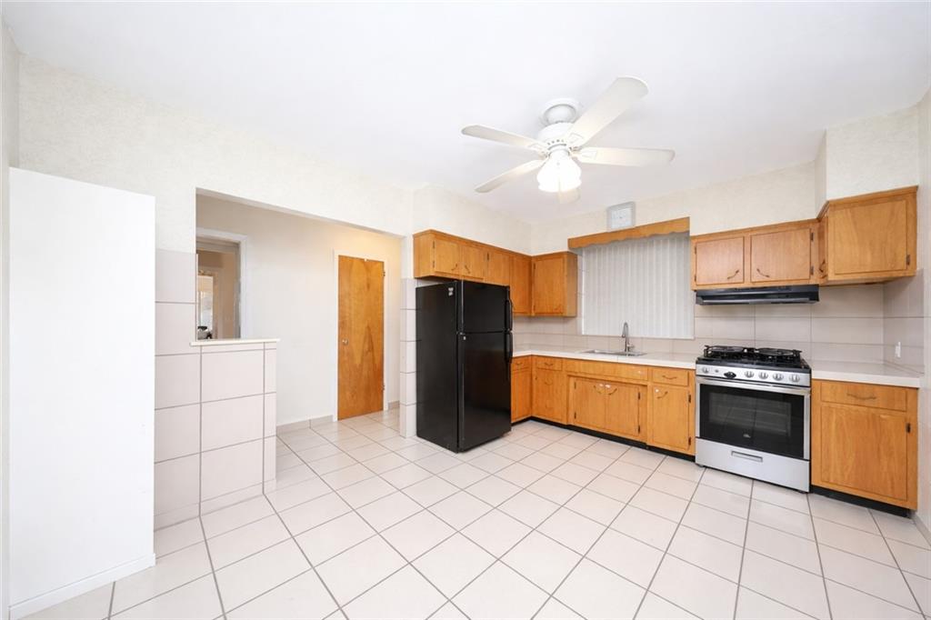 46 Bay 37th Street, Brooklyn, New York, 11214 image 23