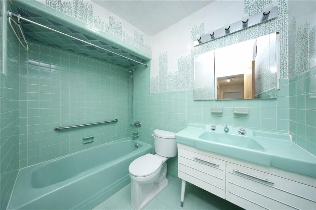 46 Bay 37th Street, Brooklyn, New York, 11214 image 29