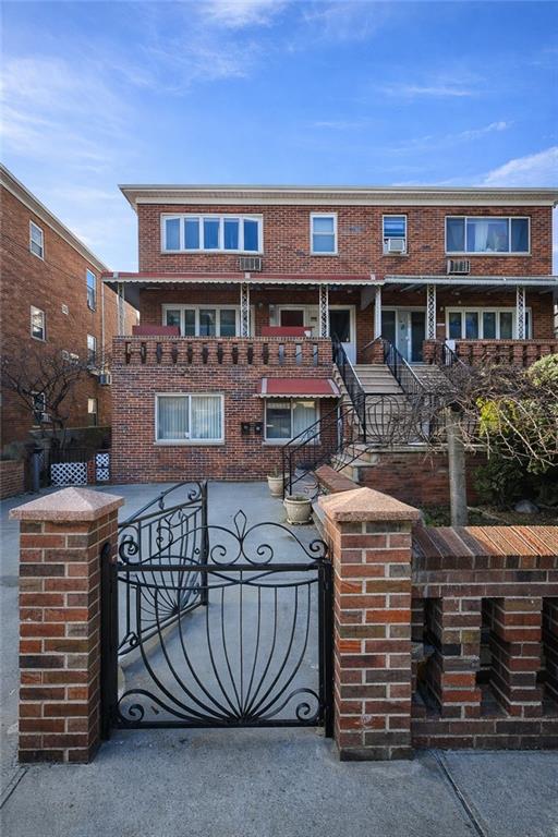 46 Bay 37th Street Image 4