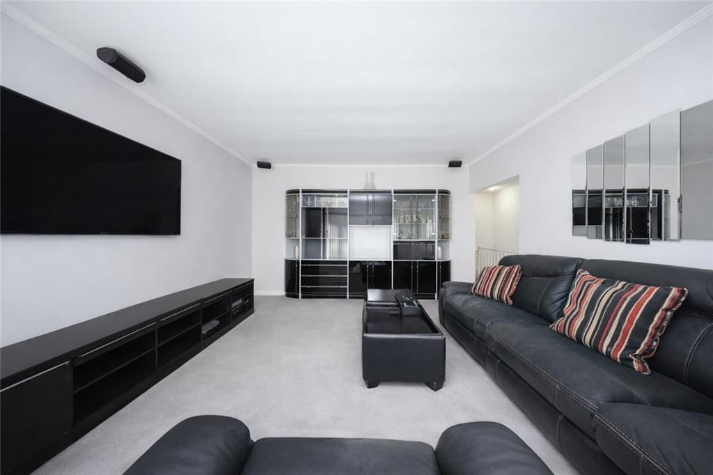 46 Bay 37th Street, Brooklyn, New York, 11214 image 10