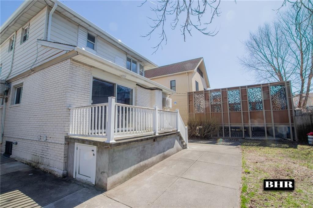 154 Beaumont Street, Brooklyn, New York, 11235 image 35