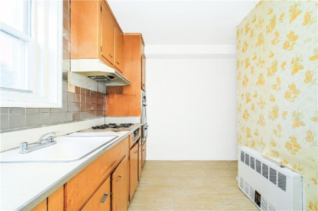 350 Richmond Terrace 2L, Staten  Island, New York, 10301 image 21