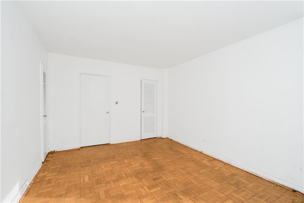 350 Richmond Terrace 2L, Staten  Island, New York, 10301 image 26