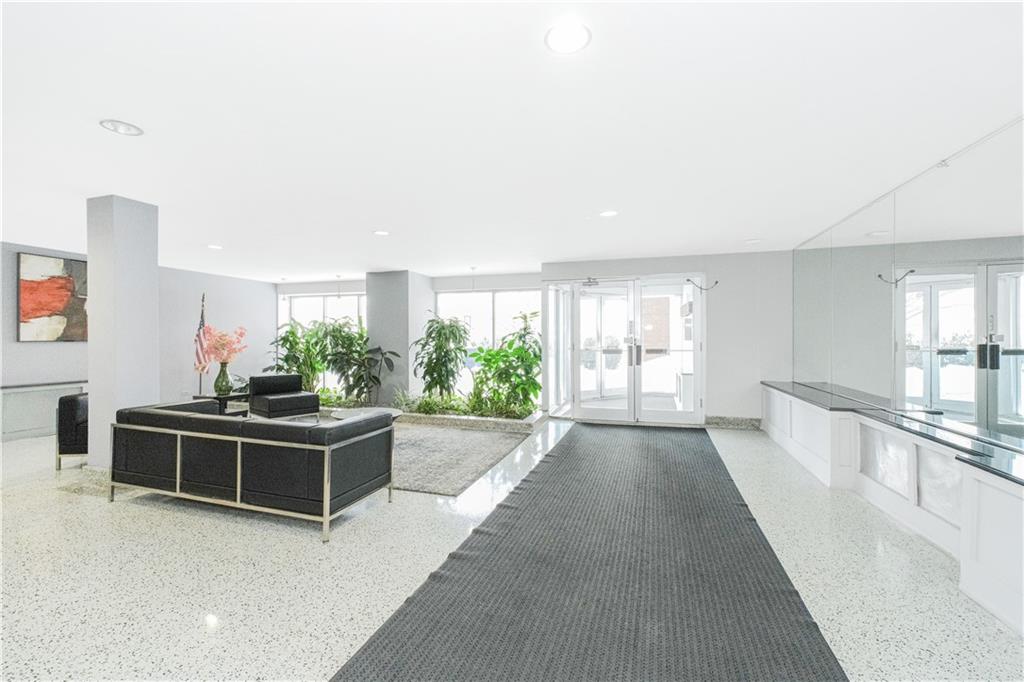 350 Richmond Terrace 2L, Staten  Island, New York, 10301 image 9