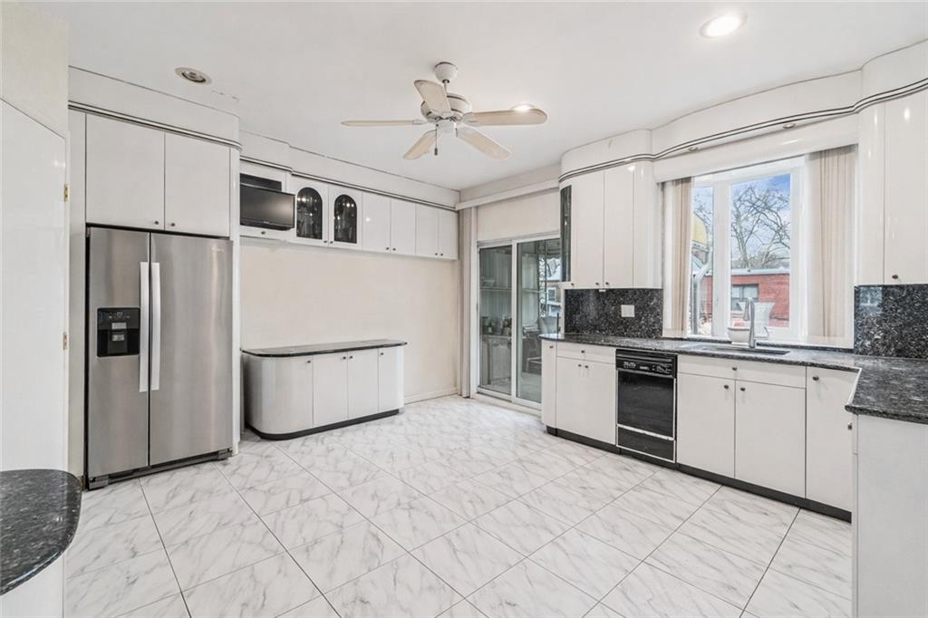 2427 East 17th Street Image 5