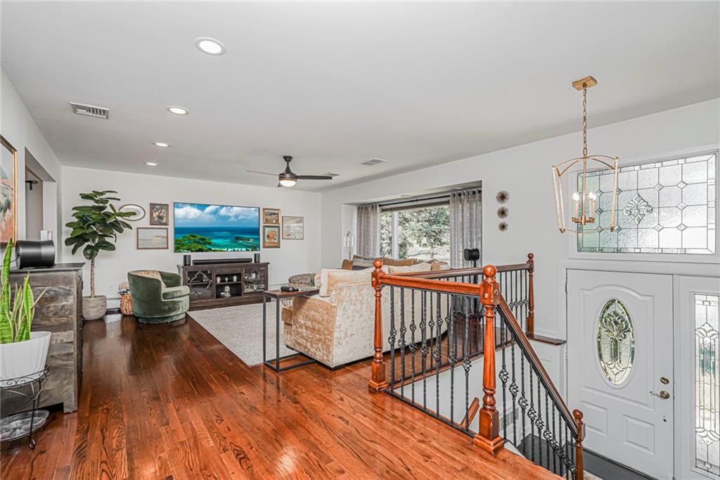 24 Pickersgill Avenue Image 4