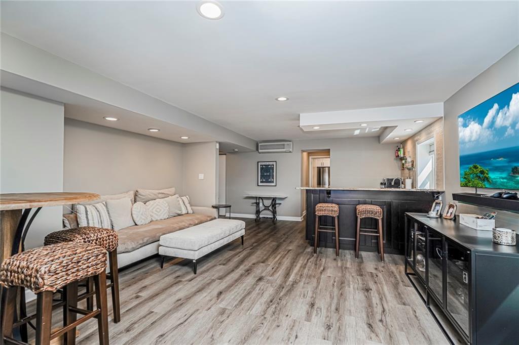 24 Pickersgill Avenue, Staten  Island, New York, 10305 image 32