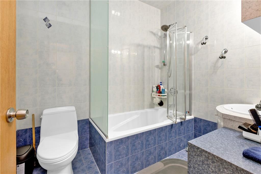 2556 East 26TH Street, Brooklyn, New York, 11235 image 22