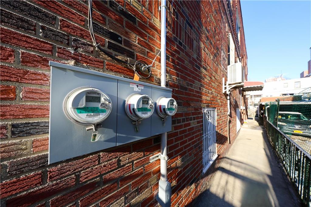 933 56th Street, Brooklyn, New York, 11219 image 24