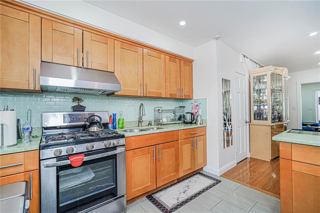 3035 Avenue T, Brooklyn, New York, 11220 image 16