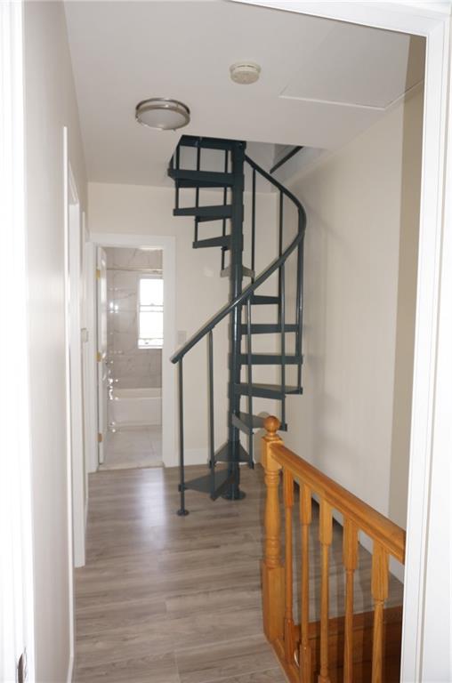 12 Webers Court, Brooklyn, New York, 11235 image 20