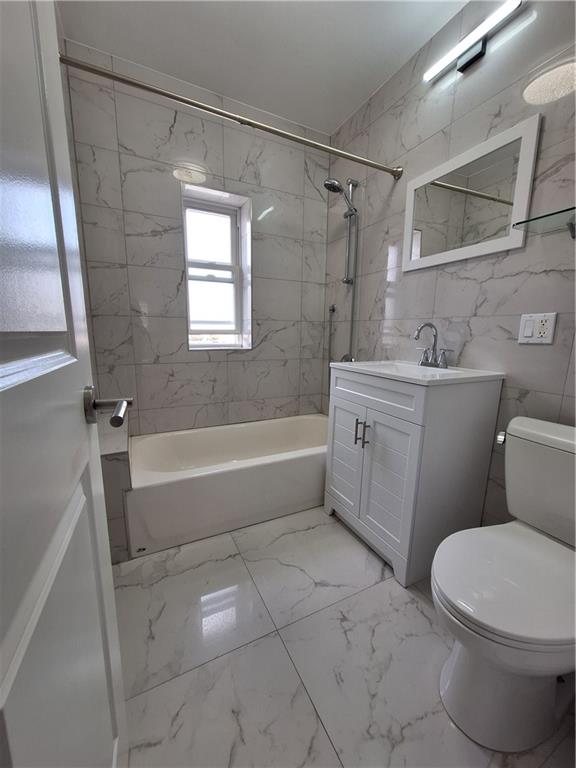 12 Webers Court, Brooklyn, New York, 11235 image 9