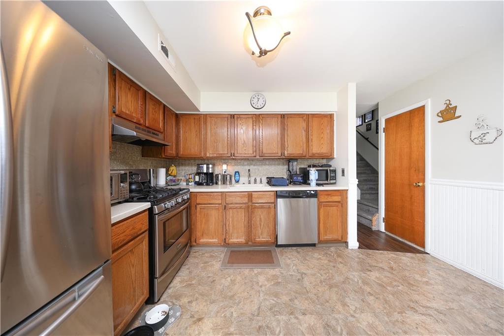 15 Stratford Court 1 Image 5