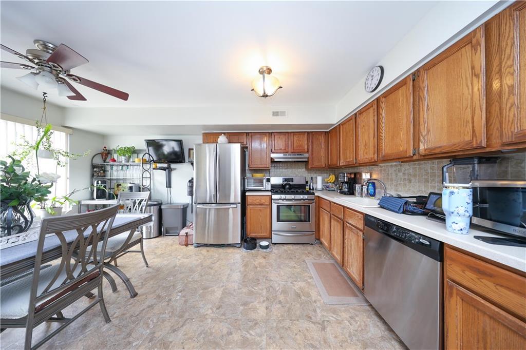 15 Stratford Court 1, Staten  Island, New York, 10314 image 6