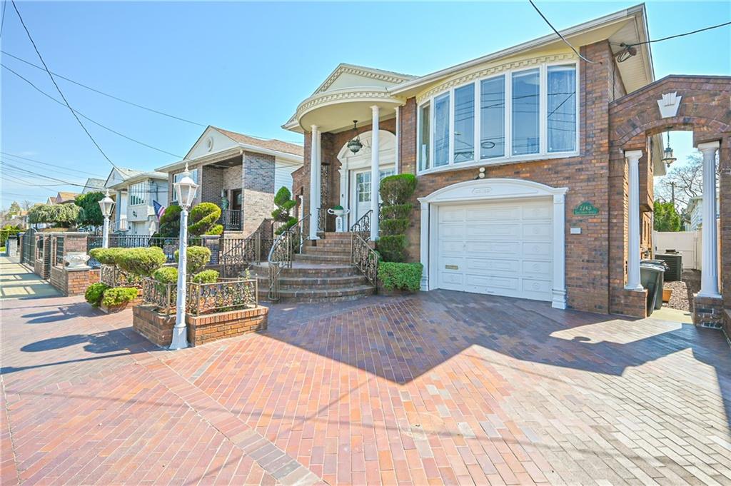 2743 East 66th Street Image 2