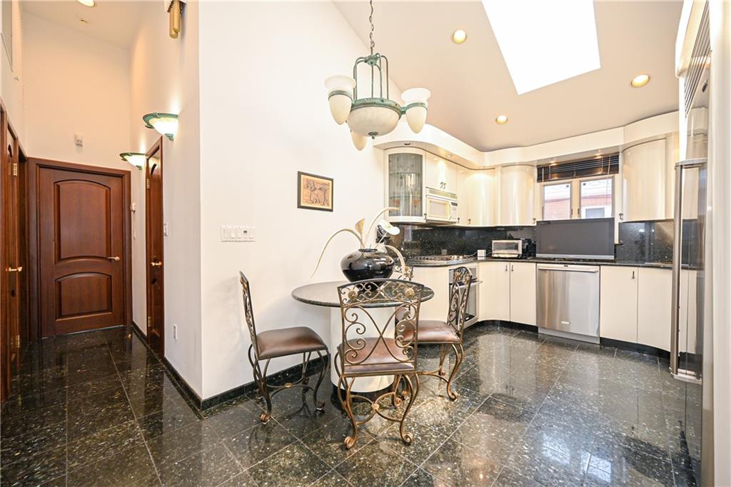 2743 East 66th Street, Brooklyn, New York, 11234 image 10