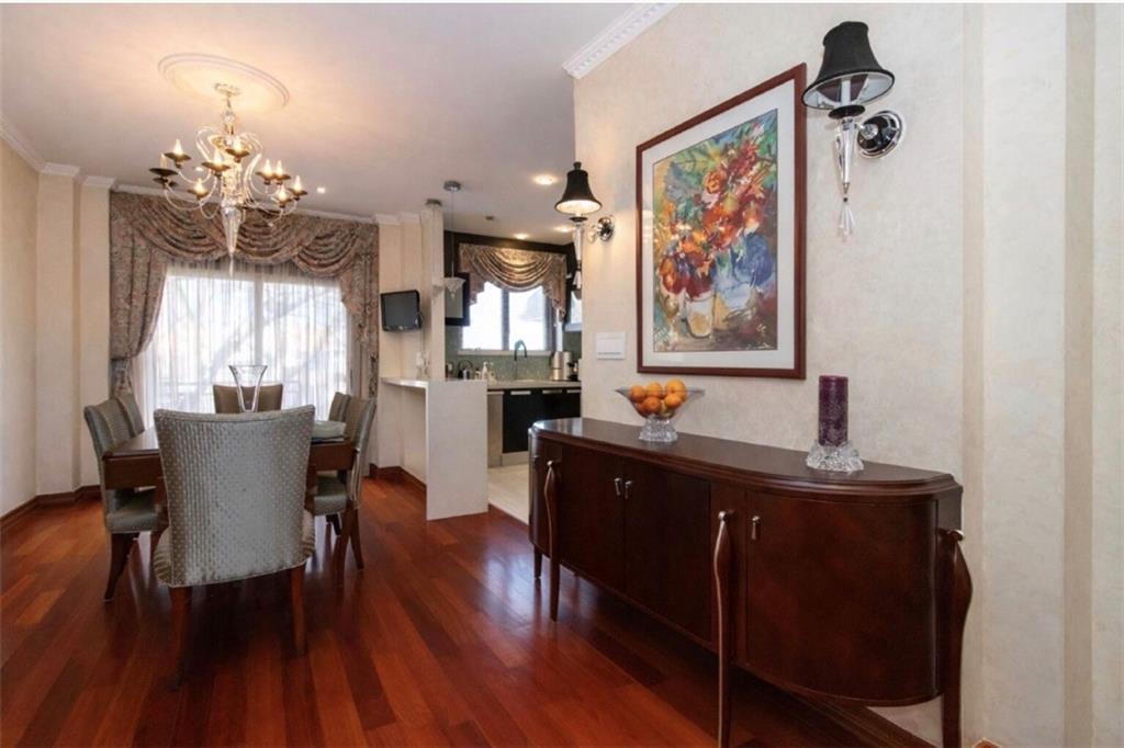 20 Corbin Place, Brooklyn, New York, 11235 image 11