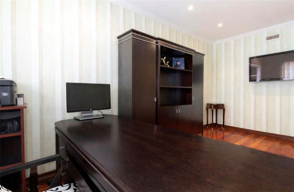 20 Corbin Place, Brooklyn, New York, 11235 image 13