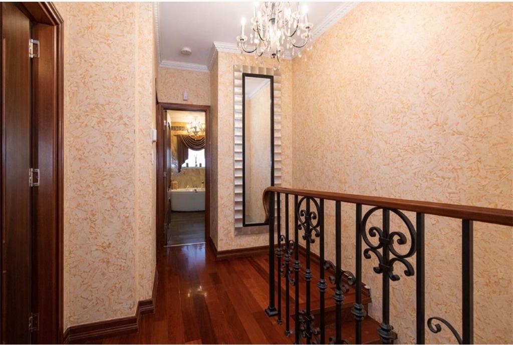 20 Corbin Place, Brooklyn, New York, 11235 image 18