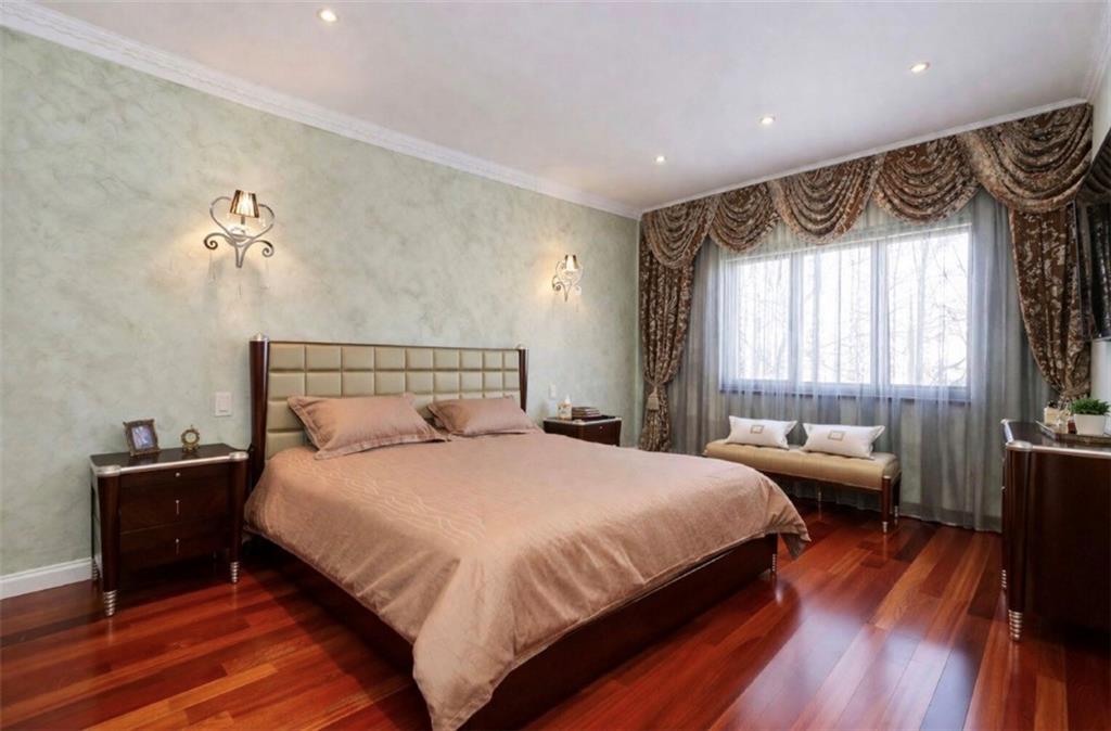 20 Corbin Place, Brooklyn, New York, 11235 image 20