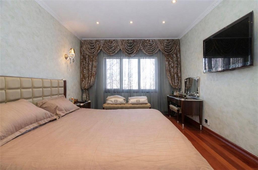 20 Corbin Place, Brooklyn, New York, 11235 image 21