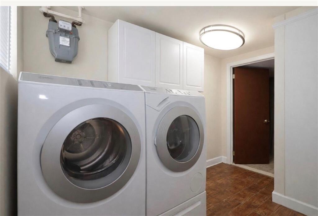 20 Corbin Place, Brooklyn, New York, 11235 image 25