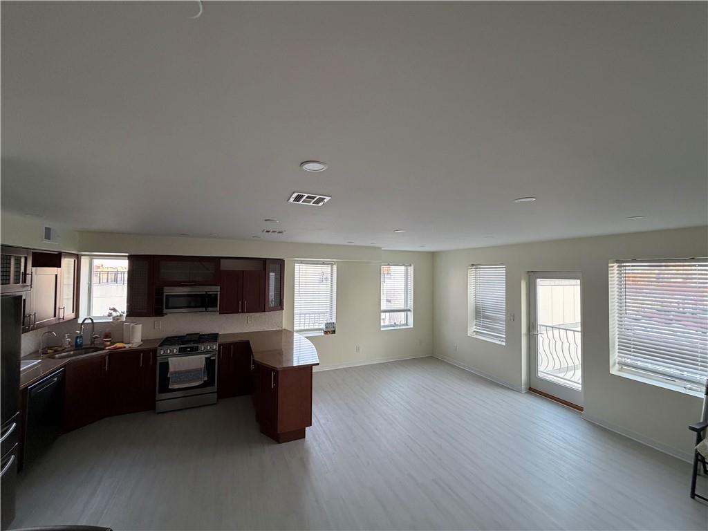 63 Brighton 2nd Place 4B, Brooklyn, New York, 11235 image 10