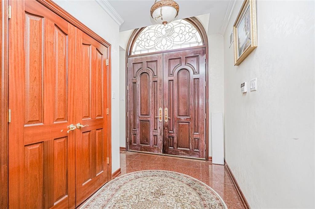 105 Kensington Street Image 2