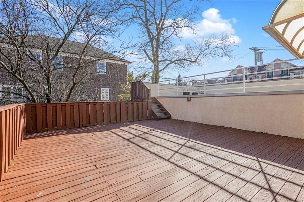 105 Kensington Street, Brooklyn, New York, 11235 image 14
