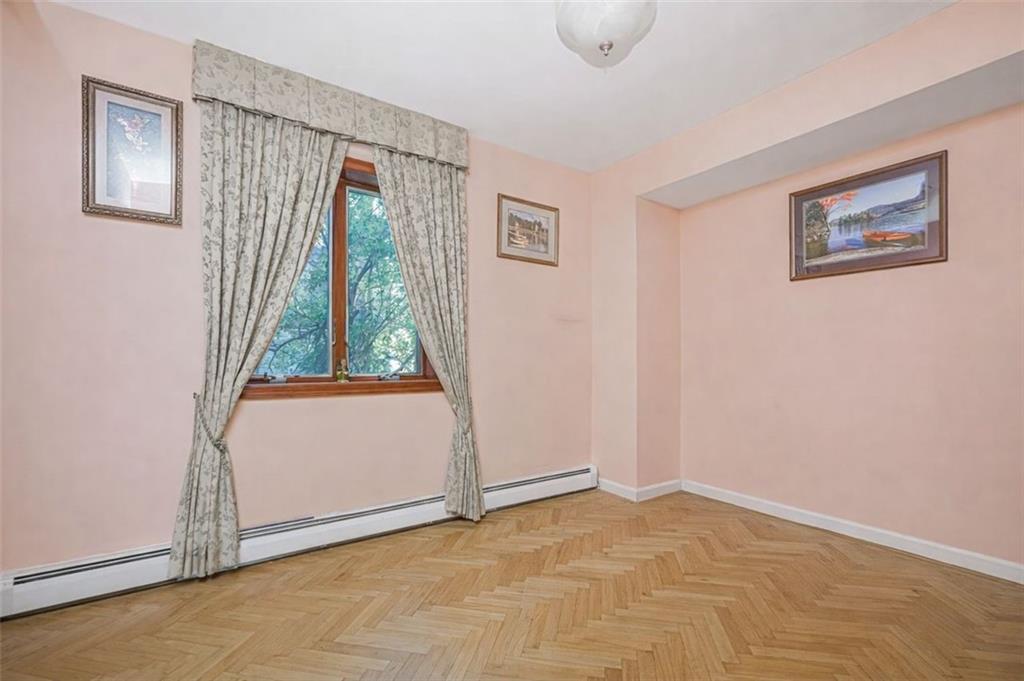 105 Kensington Street, Brooklyn, New York, 11235 image 17