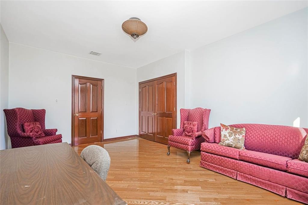 105 Kensington Street, Brooklyn, New York, 11235 image 21