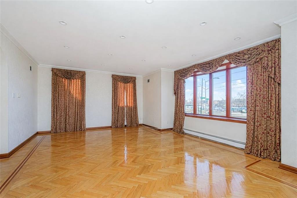 105 Kensington Street, Brooklyn, New York, 11235 image 27