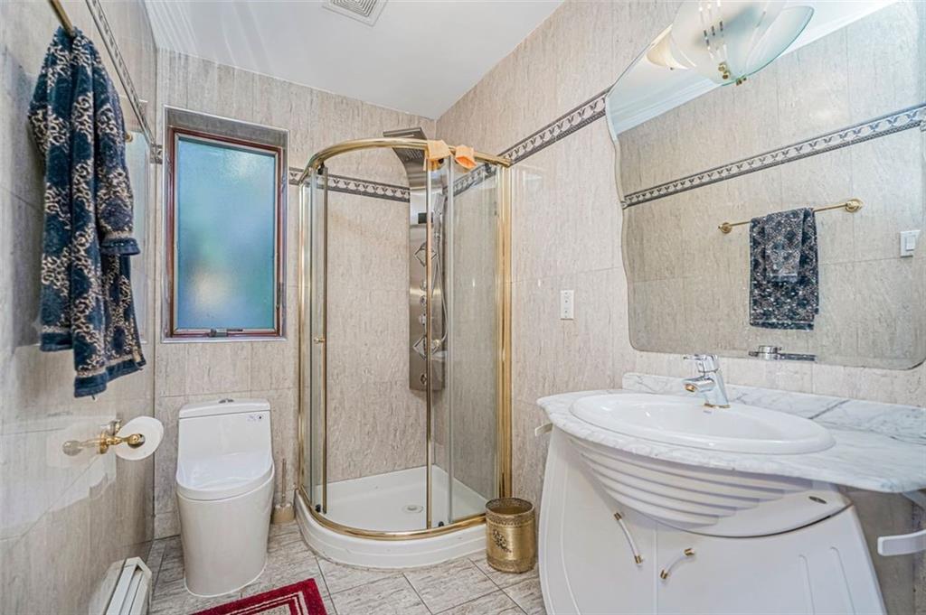 105 Kensington Street, Brooklyn, New York, 11235 image 46