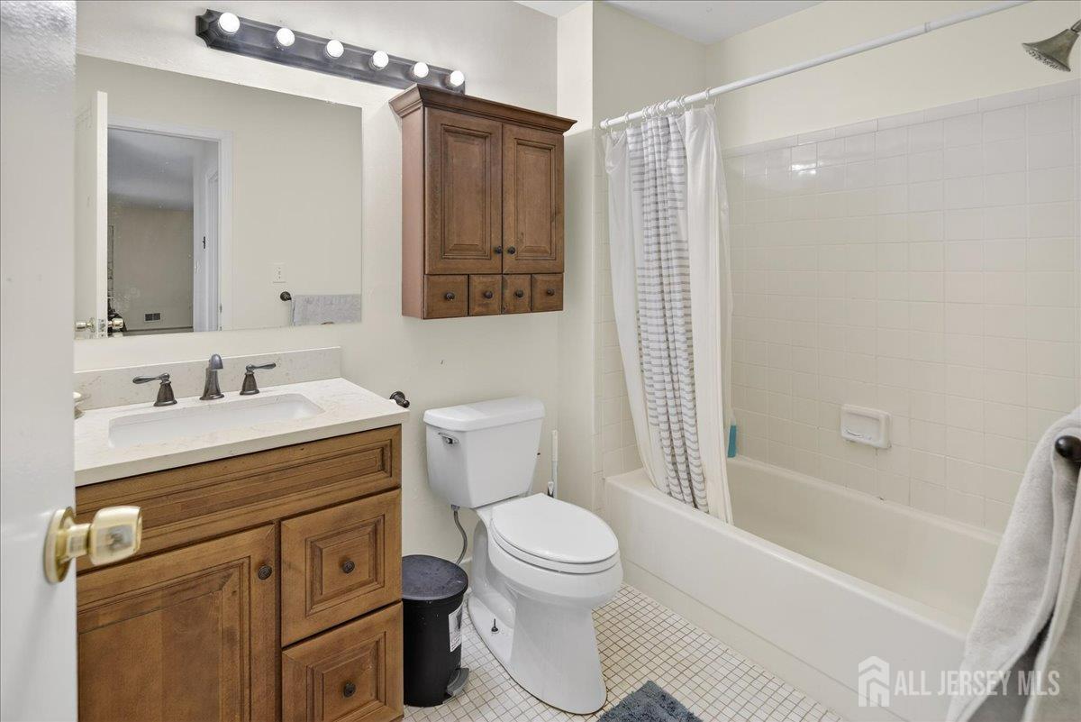 2312 Old Stone Mill Drive, East Windsor, NJ, 08512 image 13