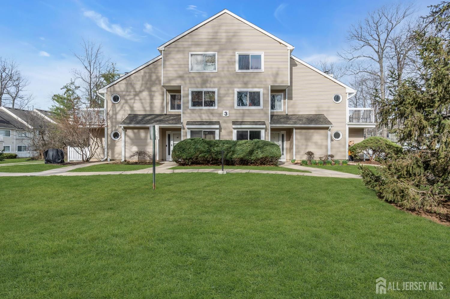 33 Deerberry Lane Image 2