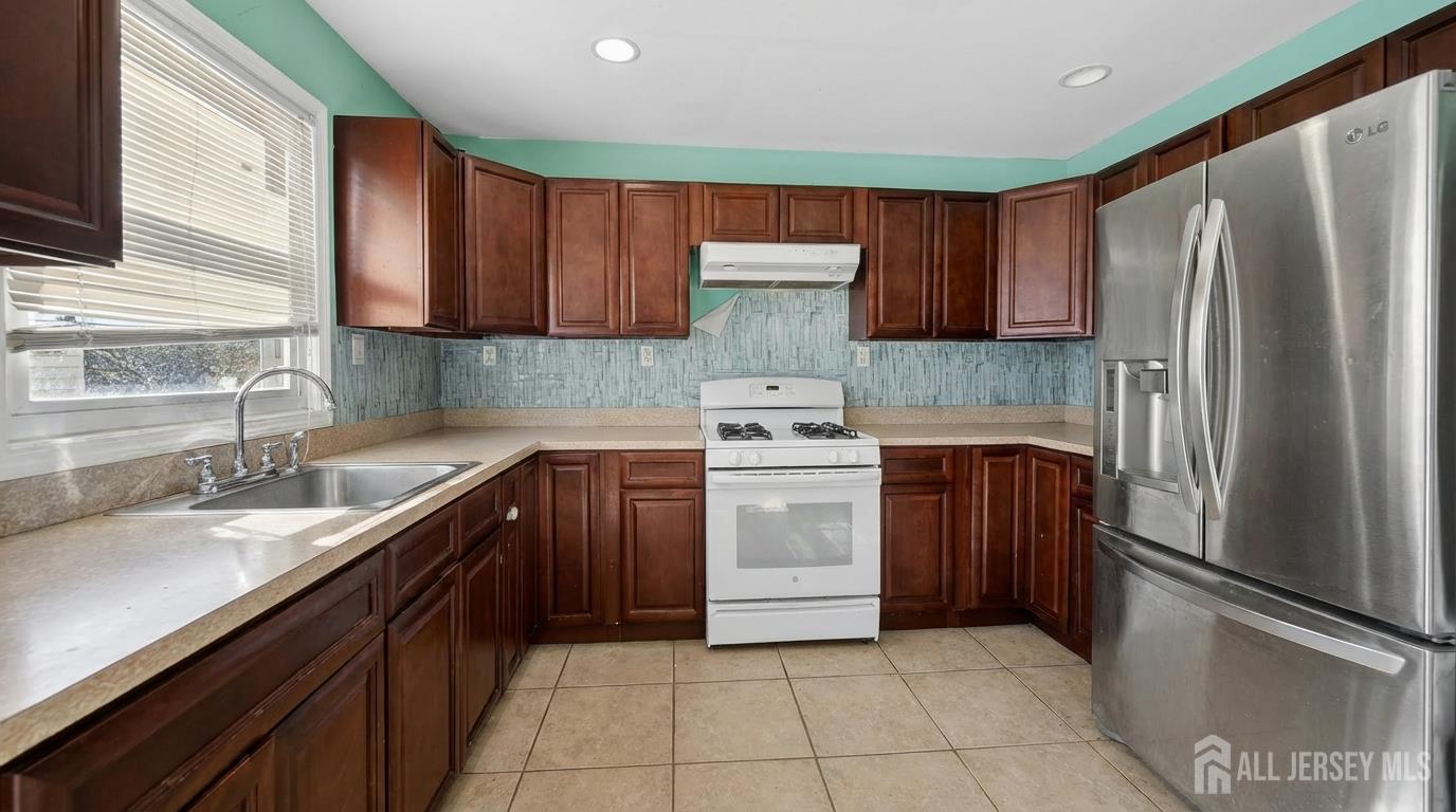 532 Hartford Street, Perth Amboy, NJ, 08861 image 7