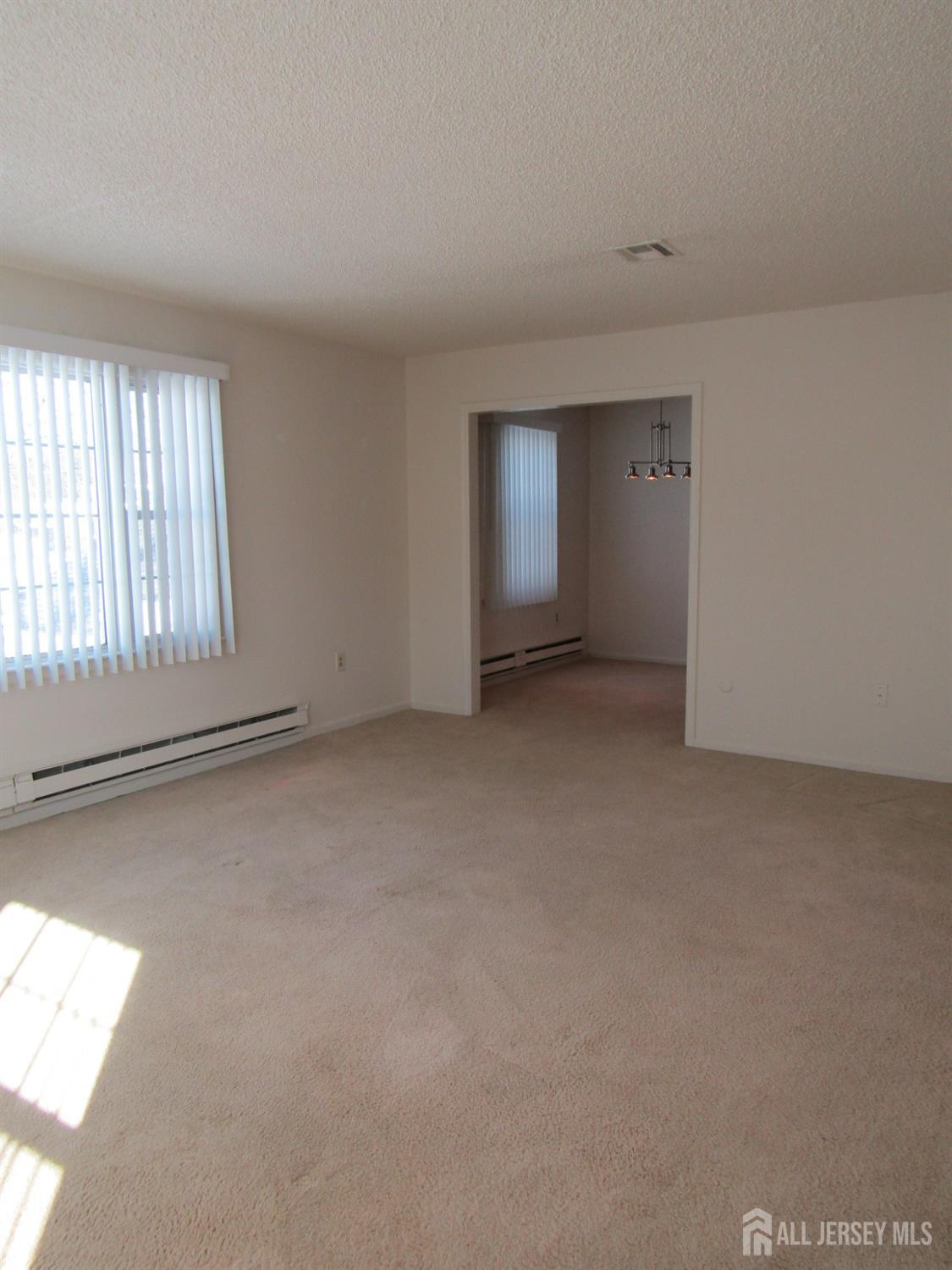 538 Sutton Way N, Monroe, NJ, 08831 image 6