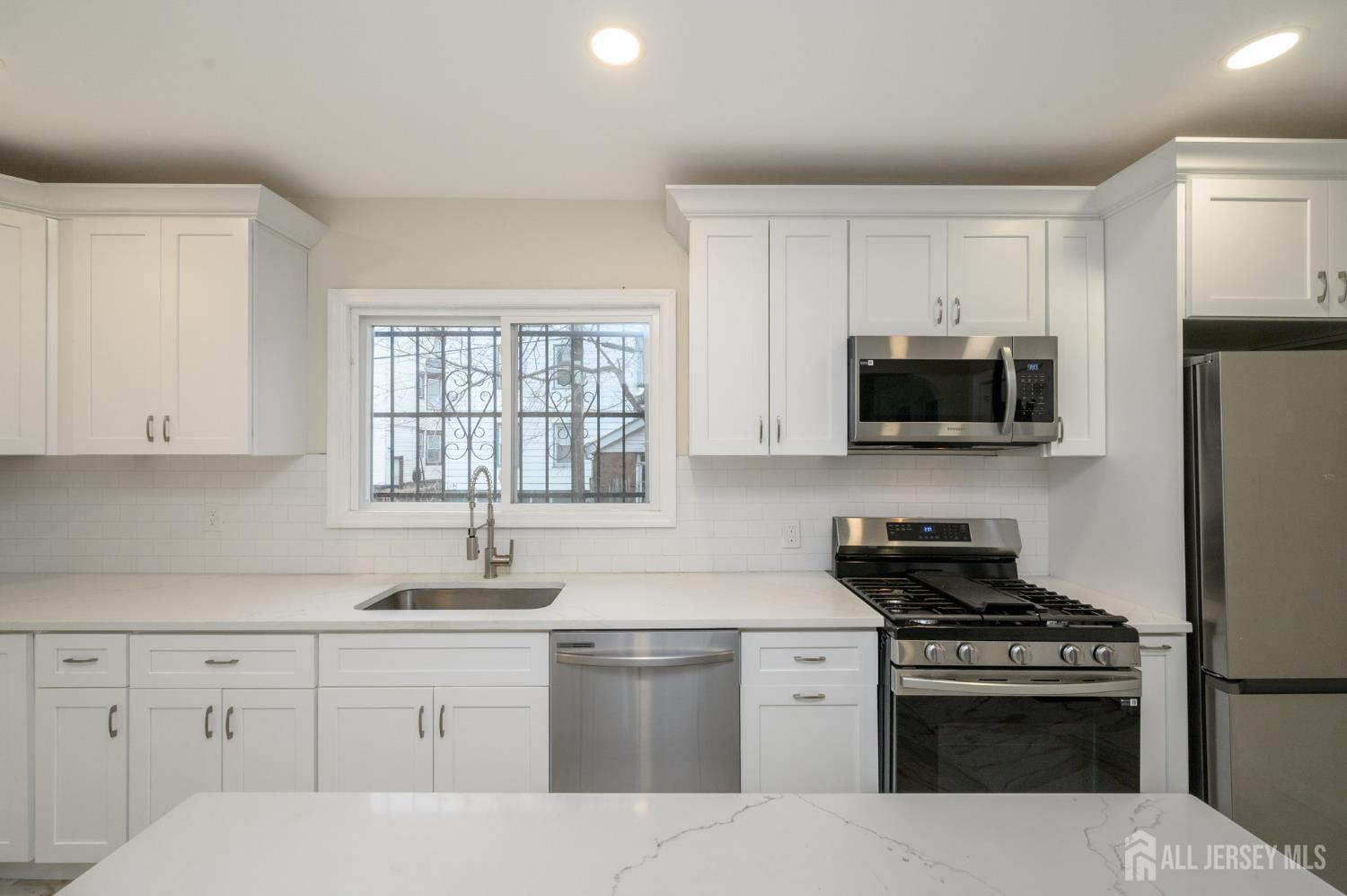 57-61 Pomona Avenue 61, Newark, NJ, 07112 image 16