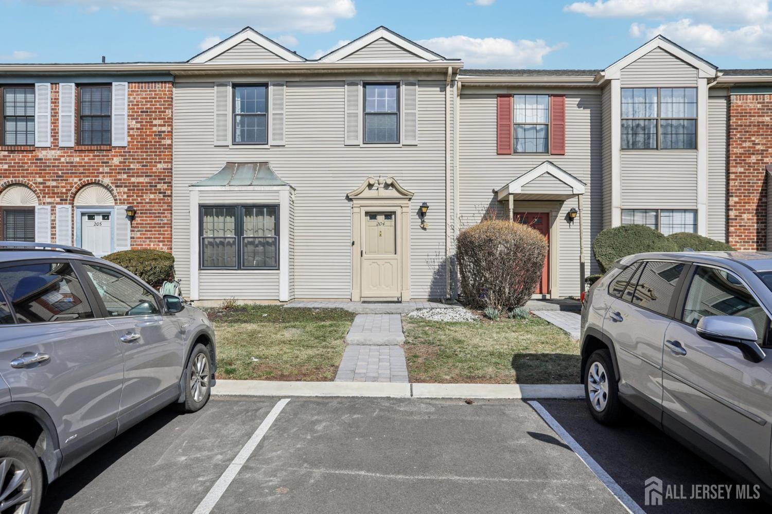 204 Hampshire Court, Piscataway, NJ, 08854