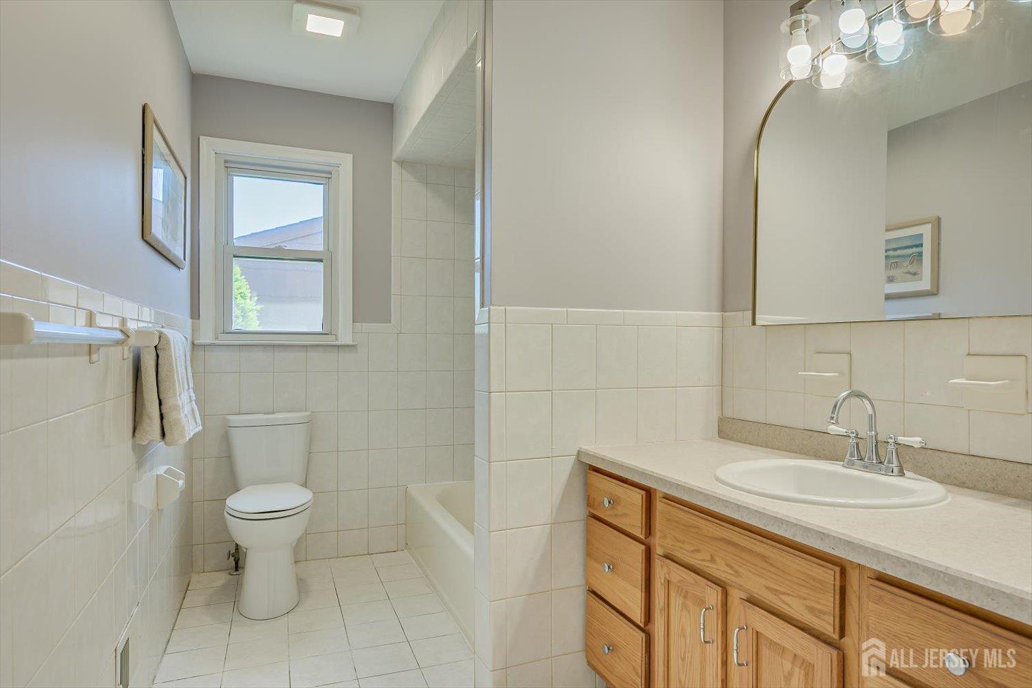 76 Pleasant Avenue, Iselin, NJ, 08830 image 24