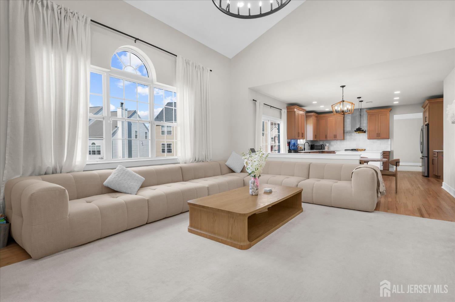 86 Treetops Circle, Franklin Twsp, NJ, 08540 image 12