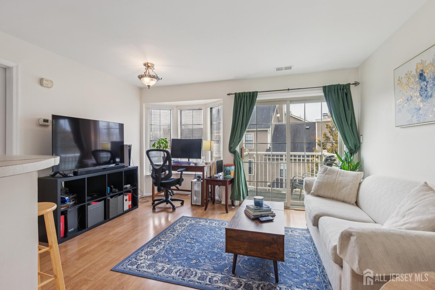 130 Longfield Court Image 2