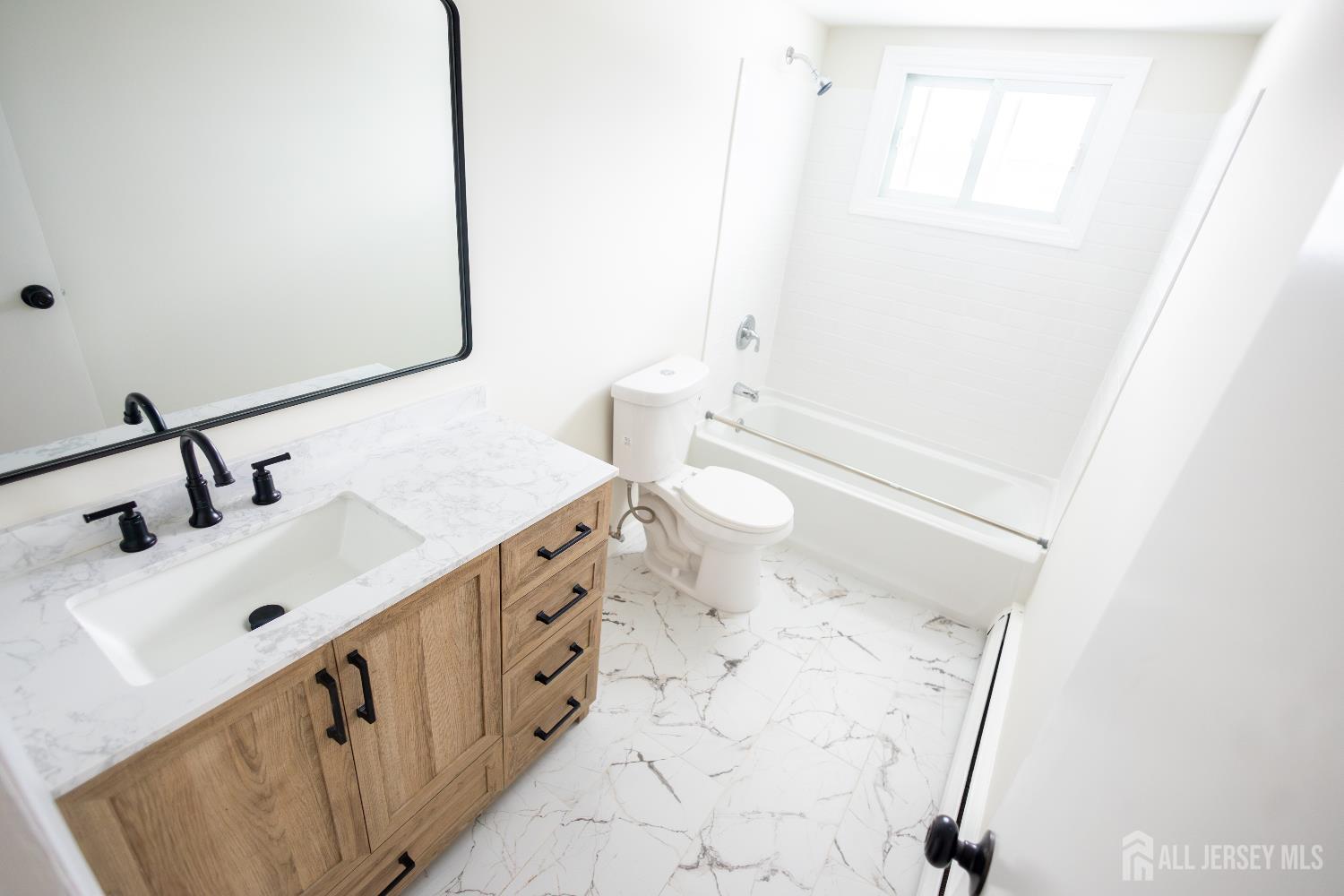 9 Bernath Street, Carteret, NJ, 07008 image 20