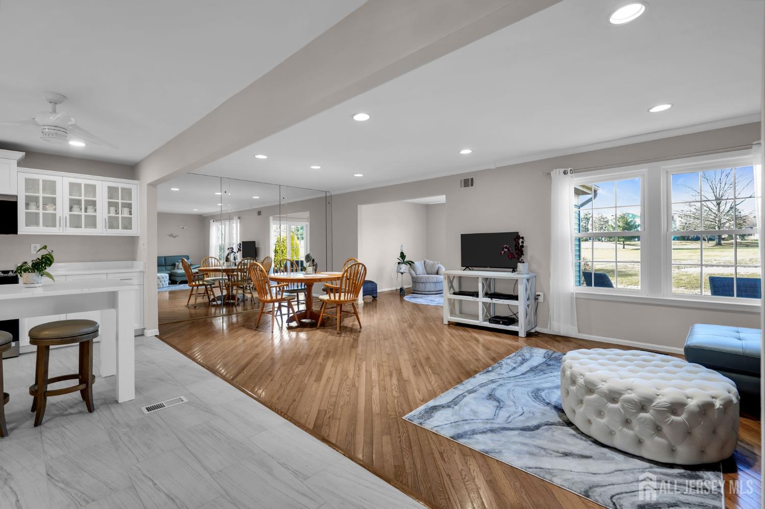 19 Hillsborough Drive A Image 5